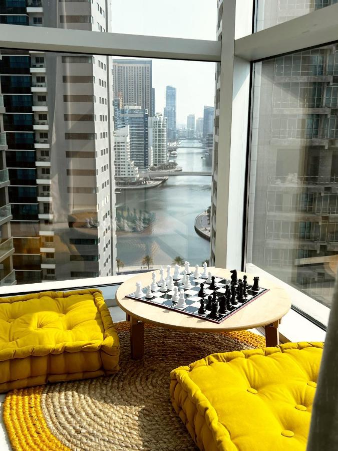 Newly Renovated Marina & Sea View Family Condo Dubái Exterior foto